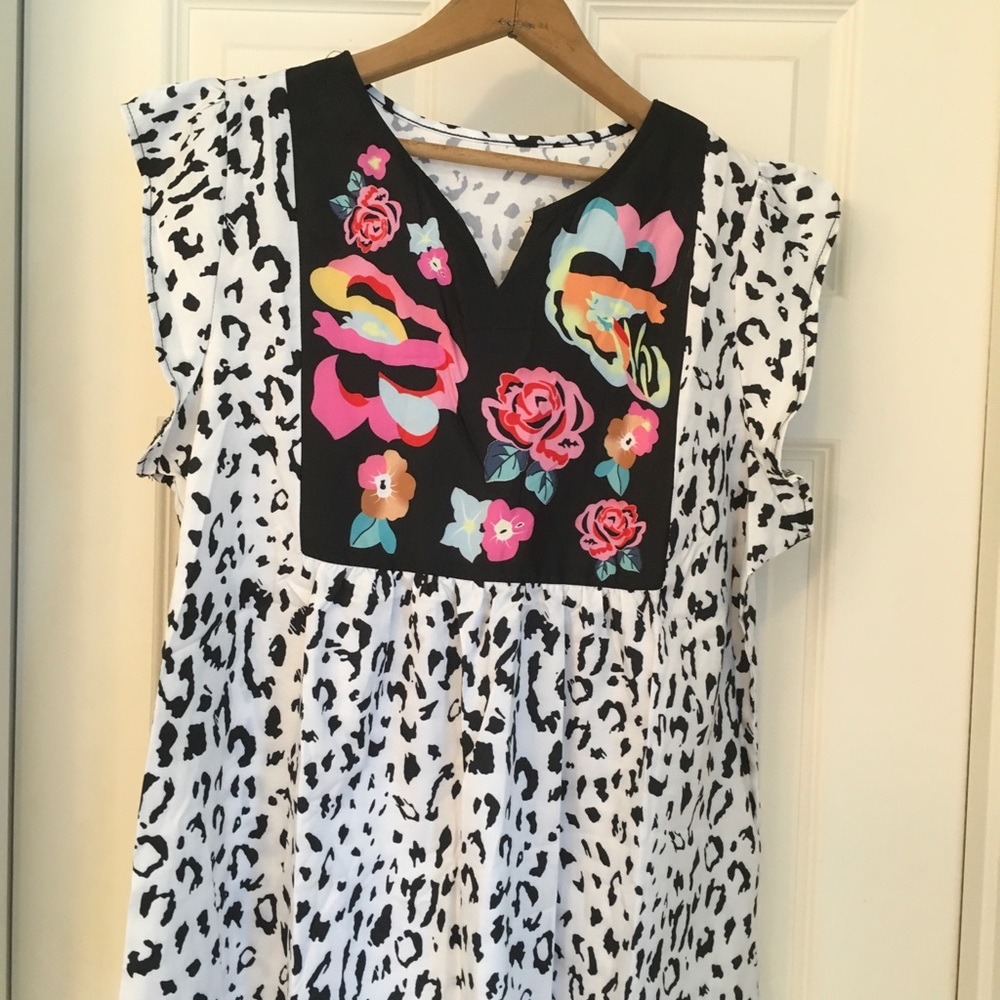 Women’s cow print tank top